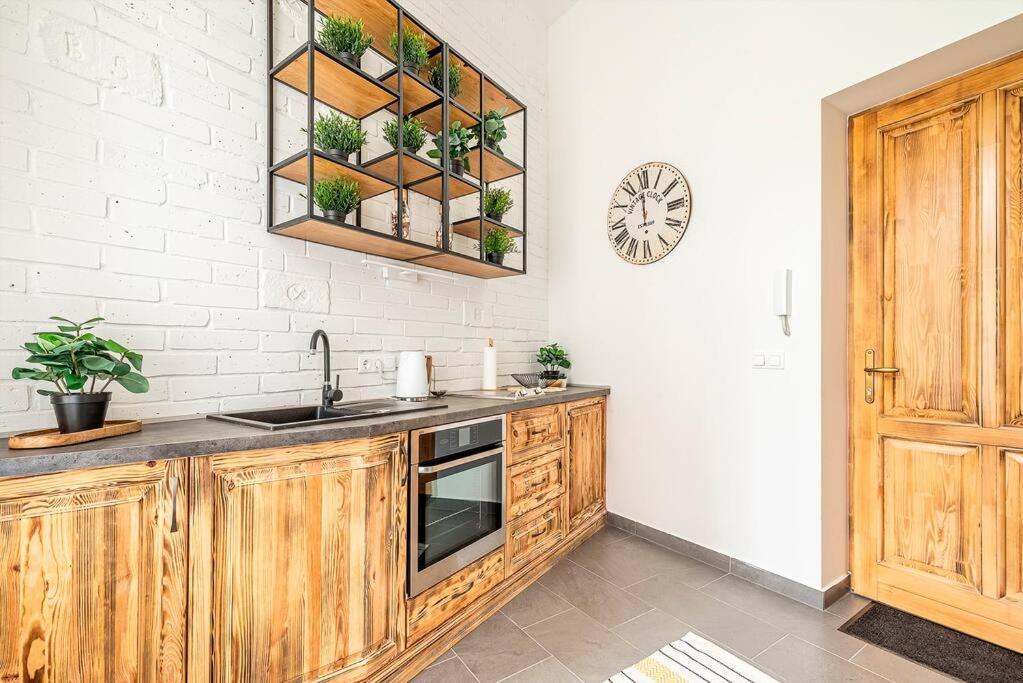 Brendon Design Home Boedapest Buitenkant foto